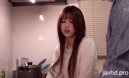 ssis-010-lo-yeu-co-ban-than-cua-bo-riri-nanatsumori